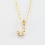 Cadena con Inicial (5 x 7 mm) Diamantes Pavé - Oro 14Kts - Image 11