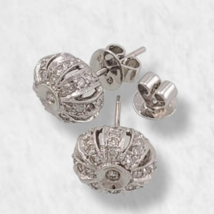 Zarcillos Post Tipo Fabrege c/ Diamantes - Oro Blanco 18Kts