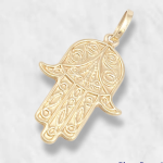 Dije Manito Hamsa con Diamantes Pavé - Oro Amarillo 14 Kts - Image 3