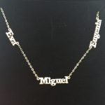 Collar Personalizado con Tres Nombres (hasta 5 letras cada Nombre) - Oro Amarillo 14Kts