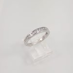 Anillo Cintillo c/ Diamantes - Oro Blanco 14Kts