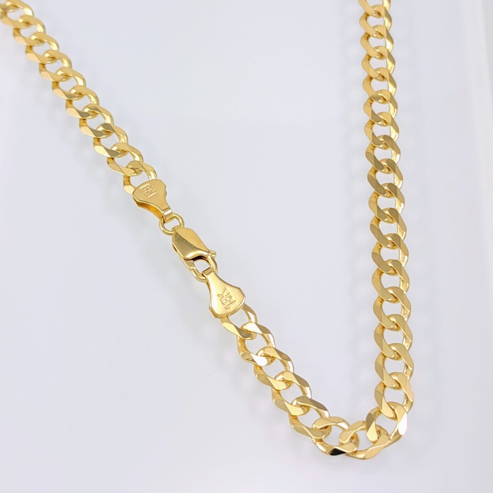 IMG_20220328_155930341-scaled-e1648498970648 Cadena (65 cm) Cuban Link Macizo (6 mm) - Oro Amarillo 18Kts - Image 1