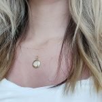 Dije (15 mm) Medalla c/ Corazon en Zircones Pave - Oro Amarillo 18Kts - Image 2