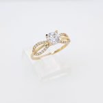 Anillo Compromiso Aro c/ Zircones & Corazones - Oro Blanco 18Kts - Image 3