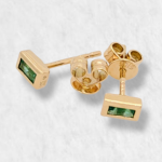 Zarcillos (3 x 6 mm) Esmeralda Rectangular (Post) - Oro Amarillo 14Kts