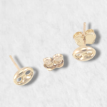 Zarcillos Post Tres Estrellas (19x11mm) Planas - Oro Amarillo 18Kts - Image 6