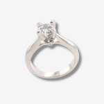 Anillo de Compromiso con Cintillo de Diamantes (0.18 Ct) y Zircon Central - Oro Amarillo 18 Kts - Image 11