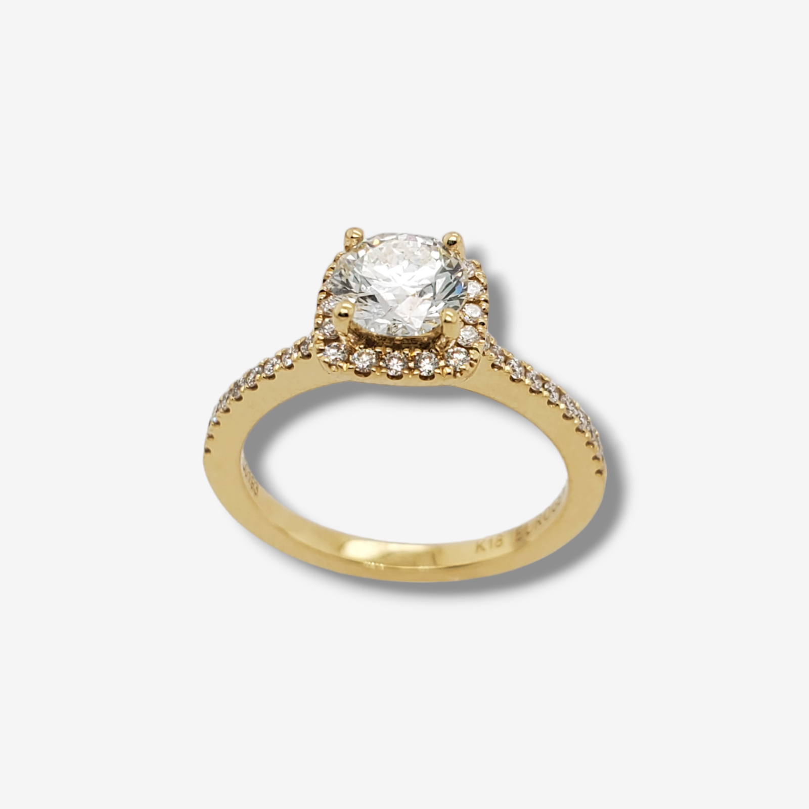 Photoroom-20240801_183703 Anillo Compromiso Diamante Central LG (0.50 Ct) Halo & Aro Diamantes Naturales (0.20 Ct) - Oro Amarillo 18Kts - Image 1
