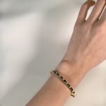 Pulsera Rígida con Zafiros y Diamantes - Oro Amarillo 18Kts - Image 2