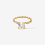 Anillo (1.08 Ct) Compromiso Diamante Labgrown Redondo 4 Prongs & Aro c/ Diamantes Pave - Oro Amarillo 18Kts