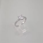Anillo de Compromiso Cuadrado c/ Zircón  - Oro Blanco 14Kts