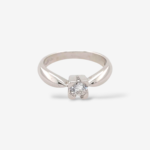Anillo (0.25 Ct) Compromiso c/ Diamante Natural 4 Prongs & Base Cuadrada - Oro Blanco 18Kts