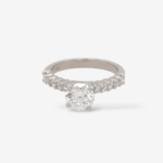 Anillo (0.94 Ct) Compromiso c/ Diamante LG Estilo Catedral c/ Diamantes & 4 Prongs (0.29 Ct) - Oro Dos Tonos 18Kts - Image 12