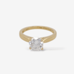 Anillo (0.94 Ct) Compromiso c/ Diamante LG Estilo Catedral c/ Diamantes & 4 Prongs (0.29 Ct) - Oro Dos Tonos 18Kts - Image 9