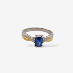 Anillo (1.16 Ct)  Tanzanita Corte Esmeralda Aro Twist & Detalles en Diamantes - Oro Amarillo 18Kts & Platino
