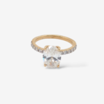 Anillo (1.86 Ct) Compromiso Oval Diamante Labgrown & Aro de Diamante Labgrown (0.35 Ct) - Oro Amarillo 14Kts
