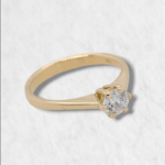 Anillo Solitario de Compromiso c/ Zircon - Oro Amarillo 18Kts
