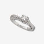 Anillo Compromiso Aro c/ Diamantes & Diamante Central - Oro Blanco 14Kts