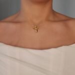 Cruz (18 x 23 mm) Infinito c/ Zircones Pave - Oro Amarillo 18Kts - Image 2