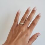 Anillo (4.5 mm) Cintillo Churumbela 1/2 Cana c/ Diamantes Pave (0.65 Ct) - Oro Amarillo 18Kts - Image 2
