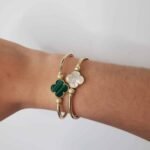Brazalete Tubo Elastico (3 mm) c/ Trebol  Reversible - Oro Amarillo 14Kts - Image 2