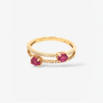 Anillo (0.30 Ct) Doble Tu & Yo c/ 2 Rubies Ovalados & Aros de Diamantes Pave (0.25 Ct) - Oro Amarillo 14Kts