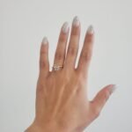 Anillo (1.93 Ct) Compromiso Diamante Labgrown Certificado Oval c/ Cesta de Diamantes Pave  - Oro Amarillo 18Kts - Image 3