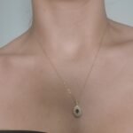 Cadena (45 cm) Fina c/ Ovalo de Diamantes Pave (0.28 Ct) & Rubi Oval Central (0.20 Ct) - Oro Amarillo 14Kts - Image 2