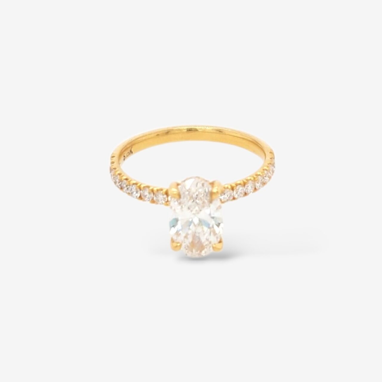 20260526_174317-4.jpg Anillo (1.08 Ct) Compromiso Diamante Oval Labgrown Certificado Hidden Halo & Aro de Diamantes - Oro Amarillo 18Kts - Image 1