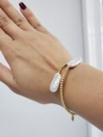 Pulsera (16 cm) Bangle Abierto Flexible c/ Esferas (2mm) & Terminales Perlas Barrocas - Oro Amarillo 18Kts - Image 2