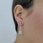 Zarcillos (32 x 8 mm) Post Largos Estilo Chandelier c/ Diamantes Naturales (0.82 Ct) - Oro Blanco 18Kts - Image 2