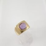 Anillo con Amatista Cabuchon - Oro Amarillo 18 kts