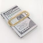 Money Clip (47 x 17 mm) Liso & Satinado - Oro Amarillo 18Kts
