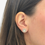 Zarcillos (1 Ct) Post Studs c/ Diamantes Naturales Centro Ilussion Halo Pave - Oro Amarillo 14Kts - Image 4