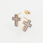 Zarcillos Post Cruces de Zircones (7 x 10 mm) - Oro Amarillo & Blanco 14Kts