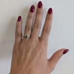 Anillo c/ Esmeraldas Ovaladas (0.39 Ct) & Doble Halo de Diamantes (0.21 Ct) - Oro Amarillo 18Kts - Image 2