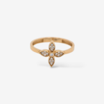 Anillo (12 mm) Flor 4 Petalos Zircones Pave c/ Aro Liso  - Oro Amarillo 18Kts