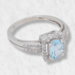Anillo Compromiso c/ Aguamarina & Halo Diamantes - Oro Blanco 14Kts