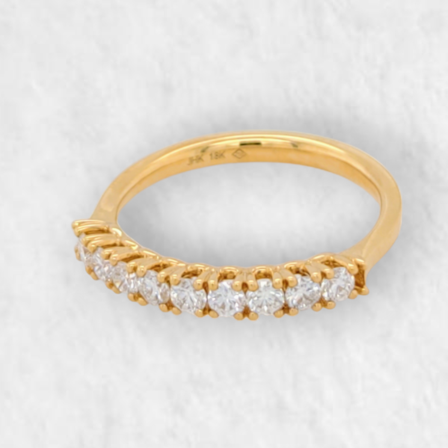PhotoRoom-20230418_143913-e1681845386537.png Anillo Cintillo c/ 9 Diamantes - Oro Amarillo 18Kts - Image 1