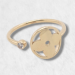 Anillo Abierto Circulo c/ Trebol & Zircon Biselado - Oro Amarillo 14Kts