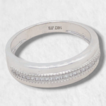 Anillo Matrimonio c/ Linea Central Zircones Pave - Oro Blanco 14Kts