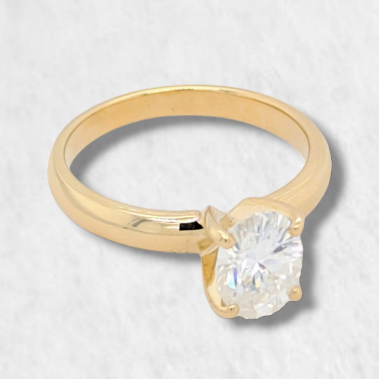 PhotoRoom-20231109_170907-e1699569684963.png Anillo Compromiso Moissanite Oval - Oro Amarillo 14Kts - Image 1
