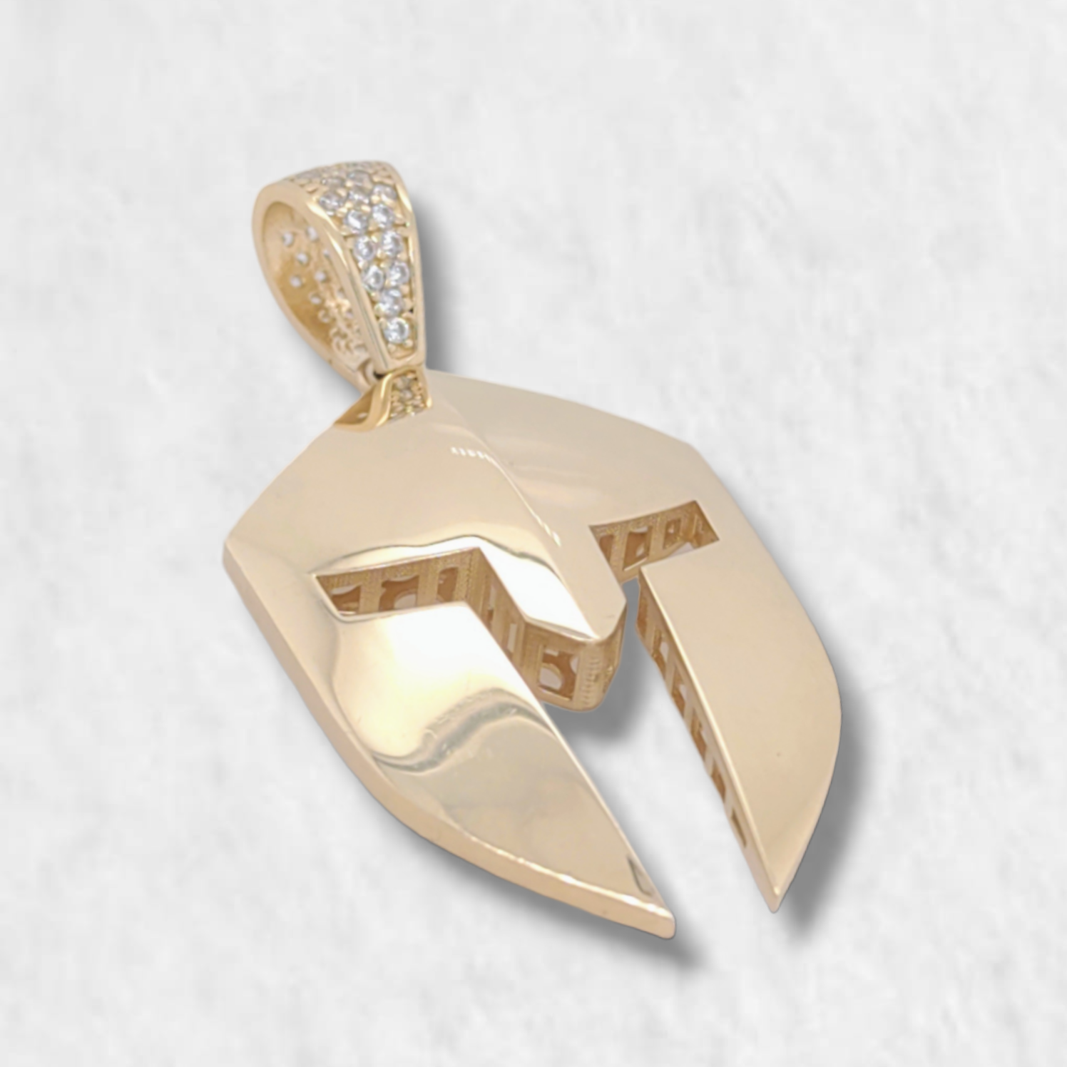 PhotoRoom-20231117_164017-e1700257988873.png Dije (20 x 30 mm) Figura Calada c/ Zircones Pave - Oro Amarillo 14Kts - Image 1