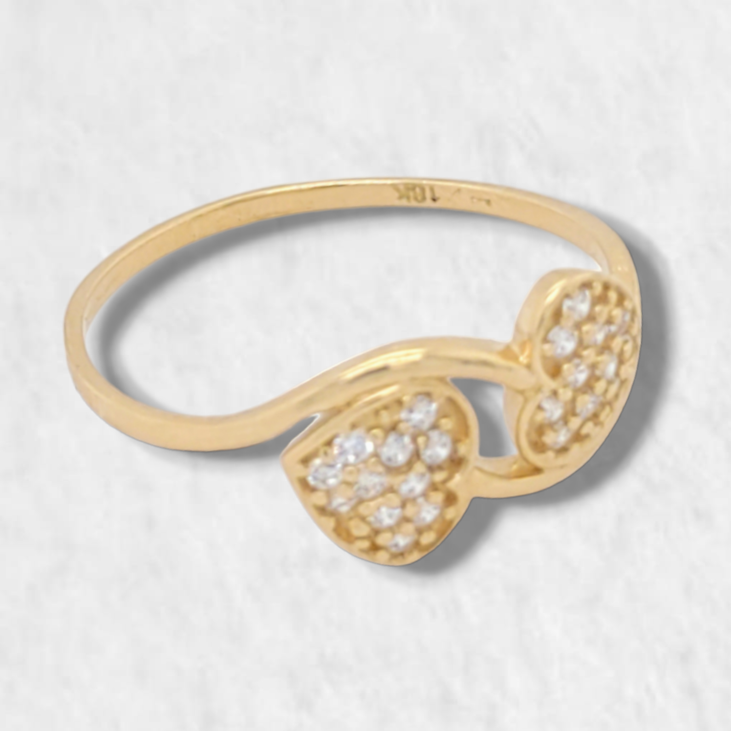 PhotoRoom-20231205_171107-e1701814849922.png Anillo (6 x 6 mm) Tu & Yo Corazones c/ Zircones - Oro Amarillo 18Kts - Image 1