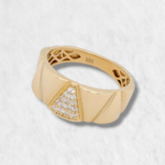Anillo c/ Triangulos & Zircones Pave - Oro Amarillo 14Kts