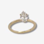 Anillo Compromiso Diamante Pera Lab Grown - Oro Amarillo 18Kts